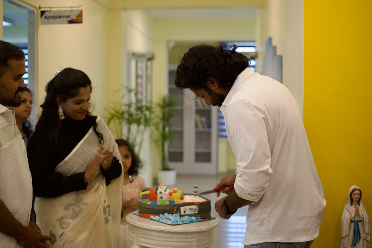 Classroom session at ISLA